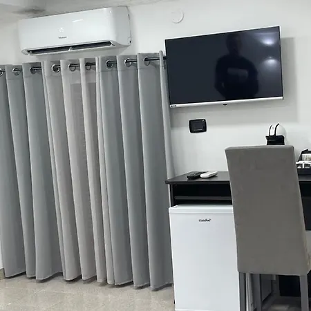 Sott O Pont Nocleg ze śniadaniem Neapol